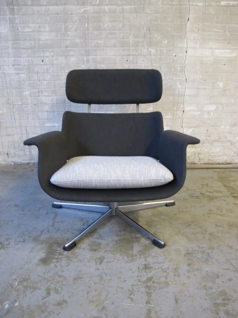 Fauteuil Lounge King Chair Geoffrey Harcourt Artifort Eames stijl Geoffrey Harcourt king chair
