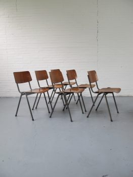 vintage jaren 60 schoolstoelen Marko Industriële stoelen