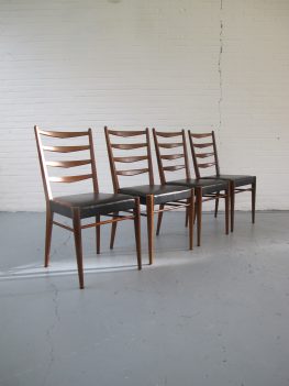 stoelen vintage teakhout stoel Pastoe danmark