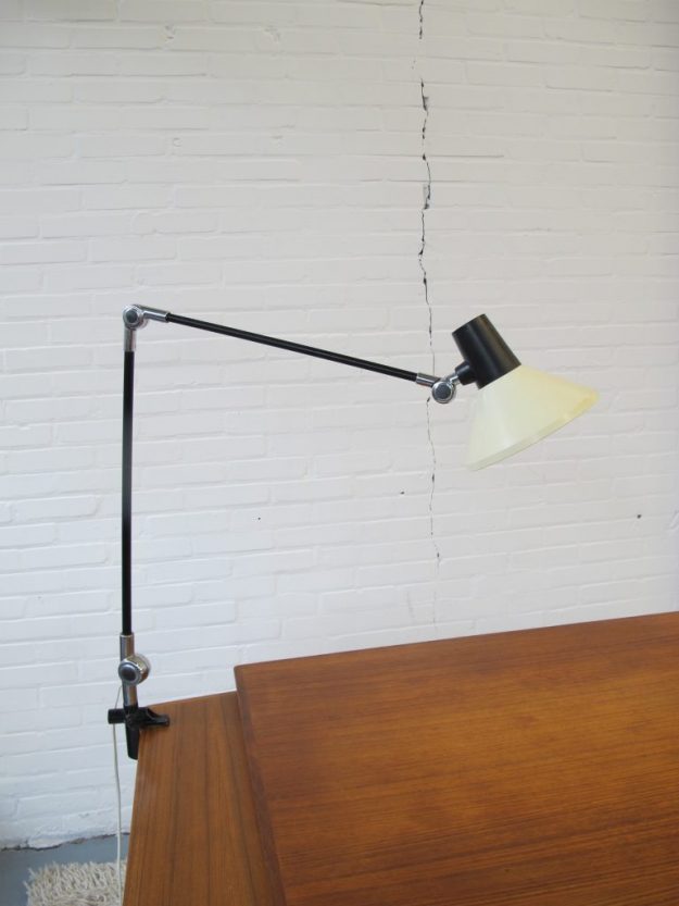 Lamp industriële Derungs Toplux Suisse bureaulamp midsentury vintage