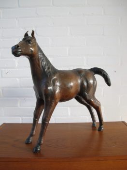 Dimitri Omersa antiek lederen paard leather horse vintage midsutury