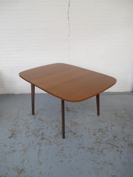 Tafel Louis van Teeffelen pastoe teakhout vintage midcenturymodern