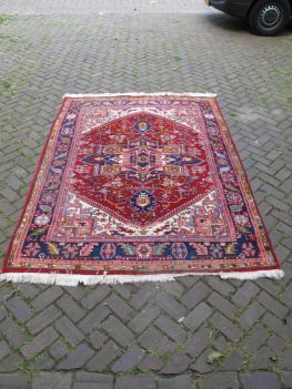 Perzische Balouch Turkmenen grote romantische vloerkleden vintage midcentury
