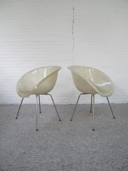 Fauteuil glasvezel fiberglas kuip fauteuils in Eames midcentury vintage
