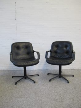 stoelen office chairs bureaustoelen Charles Pollock Comforto vintage midcentury