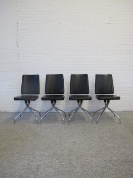 Stoel Amerikaanse swifel chairs stoelen SENG Chicago vintage midcentury
