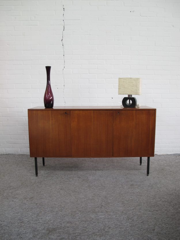 Pastoe Dressoir sideboard cabinet teakhout vintage midcentury