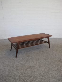 Tafel Louis van Teeffelen teakhouten salontafel vintage retro midcentury