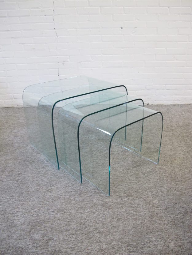 Tafeltjes Fiam Italy glazen miniset glass nesting tables vintage midcentury