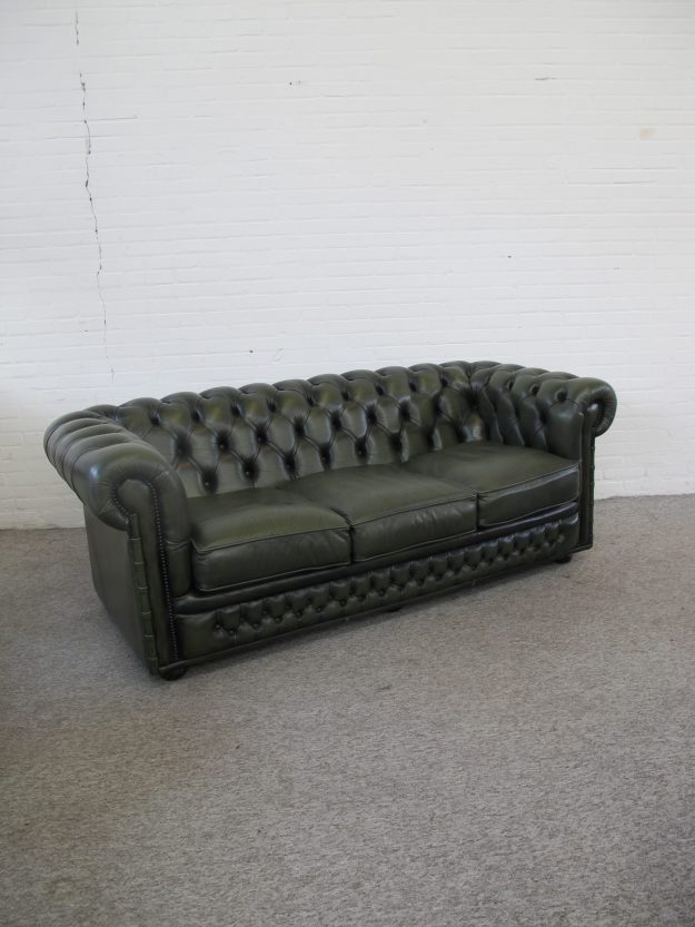 Bank English Springvale Chesterfield sofa vintage midcentury