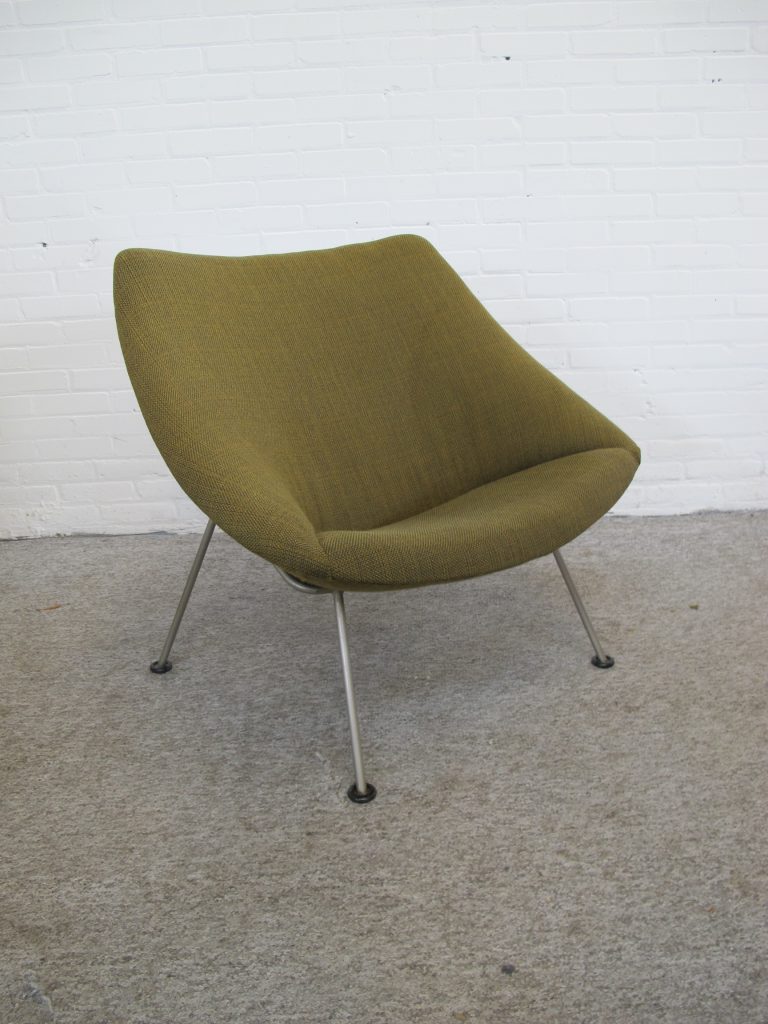 oplichterij sympathie Verdraaiing Oyster fauteuil van Pierre Paulin voor Artifort het kleine model jaren 60 -  Tweedehands Kopen bij Tussen Cor & Kitsch