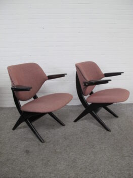 Fauteuil Armchair Louis van Teeffelen Wébé Pelican Chairs vintage midcentury