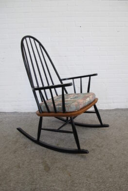 fauteuil Ilmari Tapiovaara schommelstoel rocking chair vintage midcentury