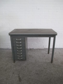 bureau desks industriële industrial Gispen vintage midcentury