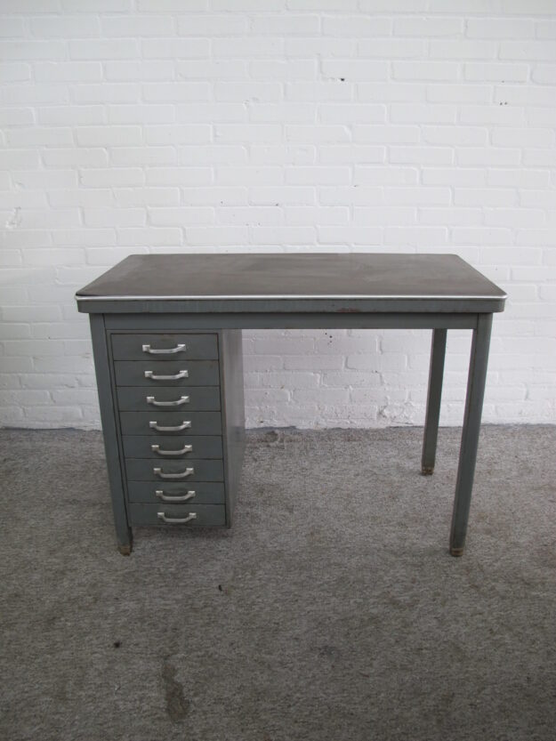 bureau desks industriële industrial Gispen vintage midcentury