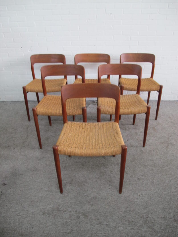 stoelen model 75 dining chairs Niels Møller Model J.l. Møller vintage midcentury