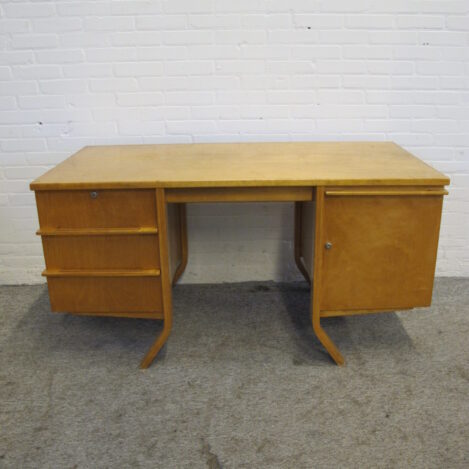 Bureau desk EB04 Berken serie Cees Braakman Pastoe vintage midcentury